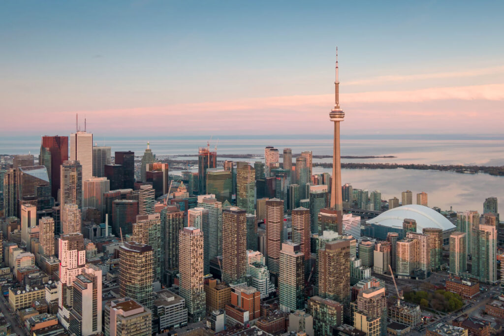 Exploring the GTA Easily with a Rental Car