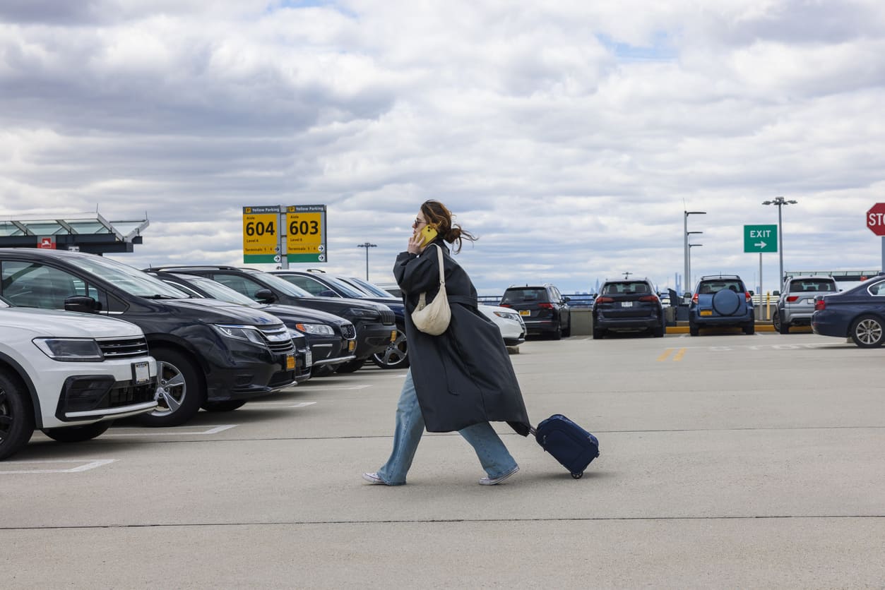 Local Guide: Renting a Car in Toronto for the First Time