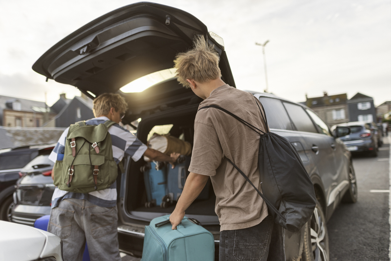 Renting a Car for Holiday Travel in Toronto